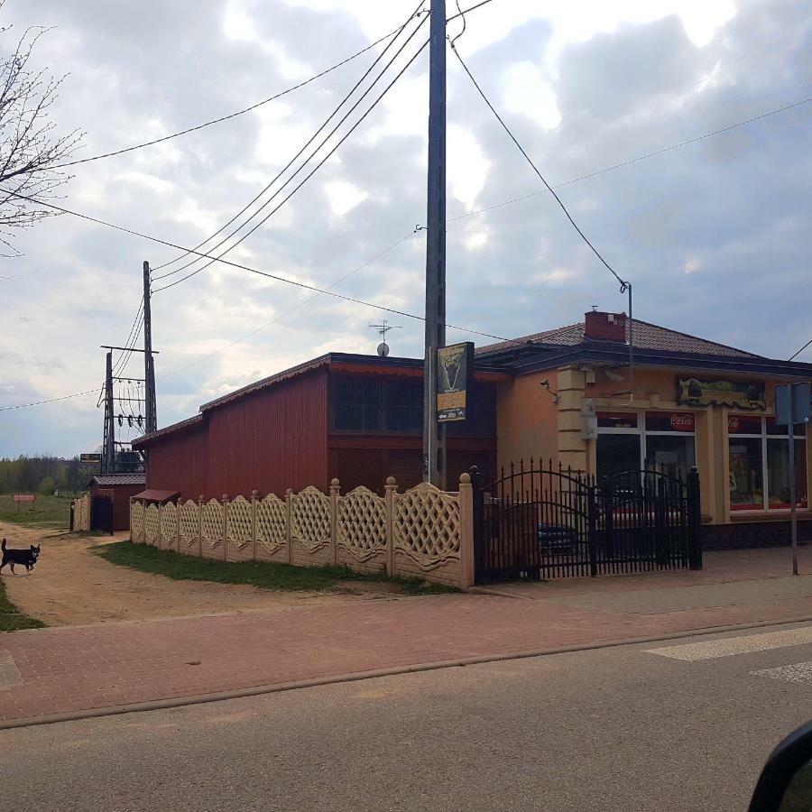 Pokoje Goscinne ”Zubr” Białowieża Exterior foto